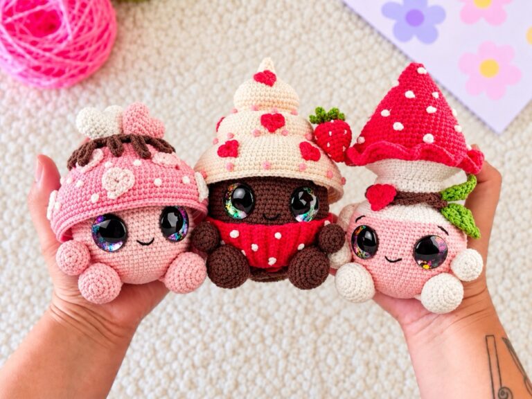 Crochet Mushroom Sweethearts Pattern